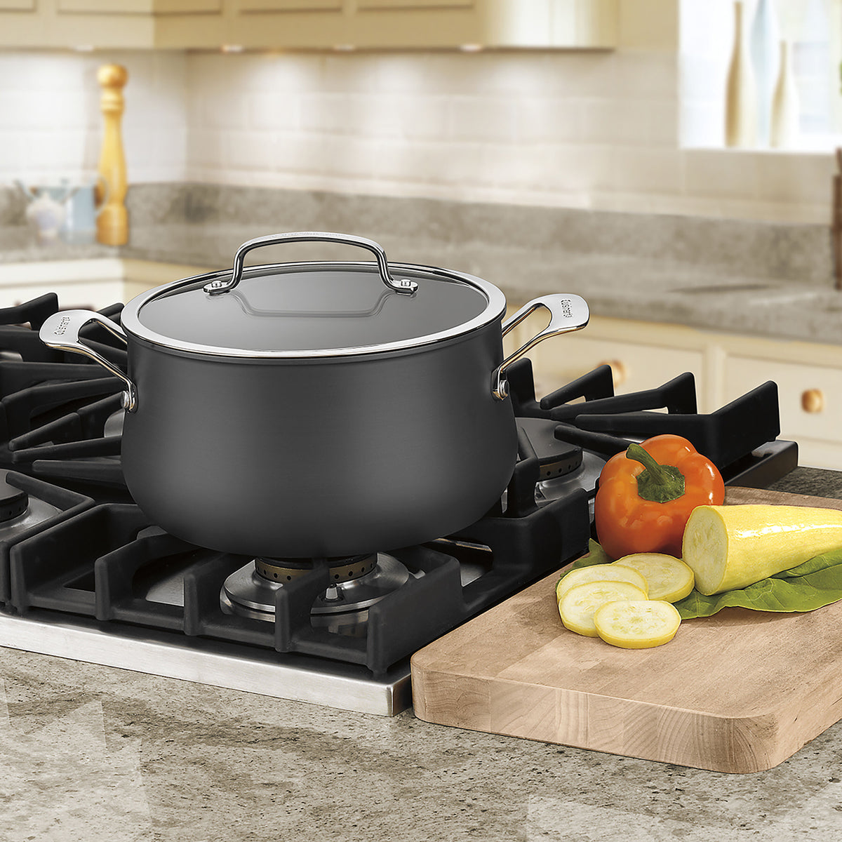 Chef's Classic™ Nonstick Hard Anodized 5 Qt. Dutch Oven with Cover | Cuisinart Cookware