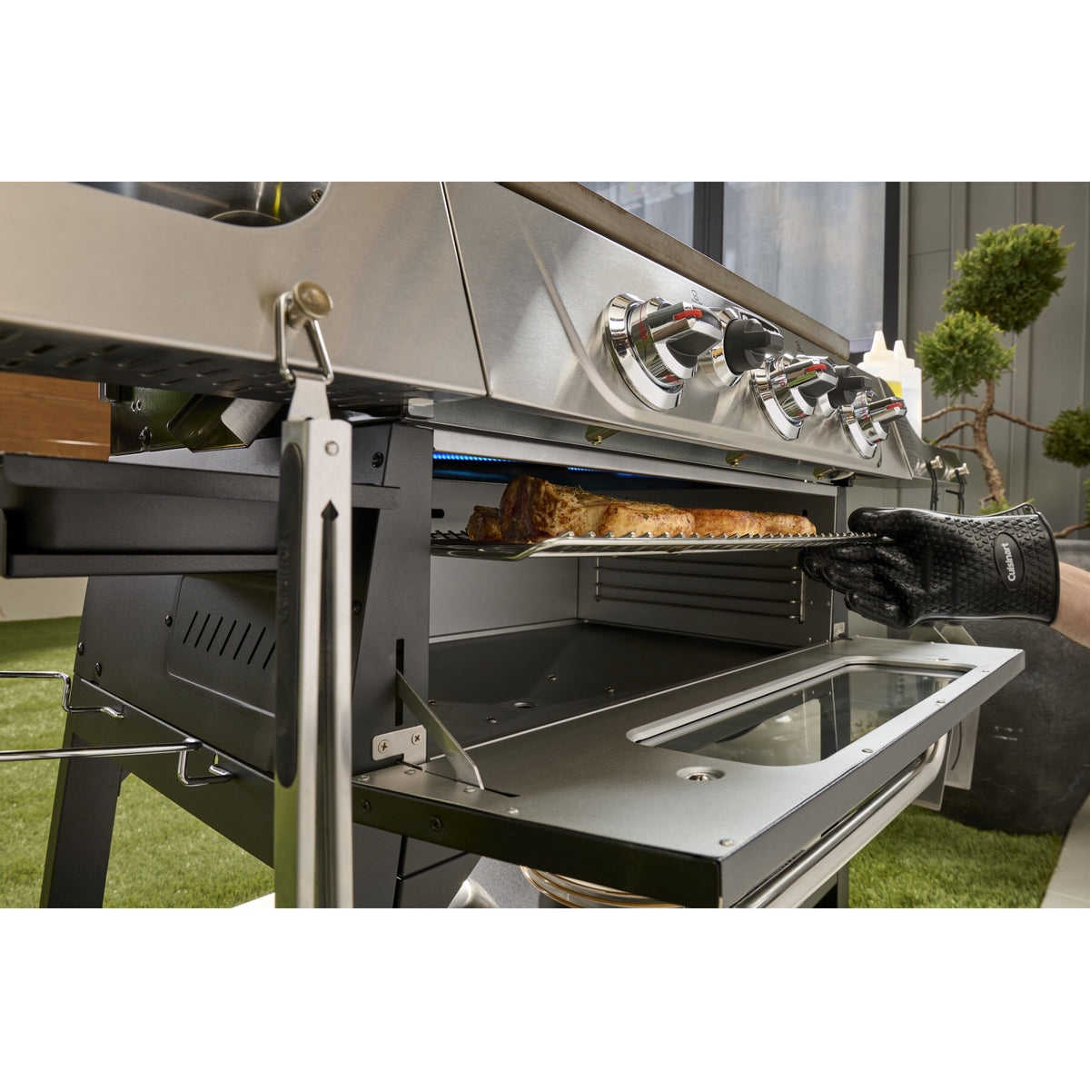 Cuisinart 28" Outdoor Griddler™ - 2-in-1 Griddle & Broiler | Cuisinart Grills and Griddles | Cuisinart Outdoors