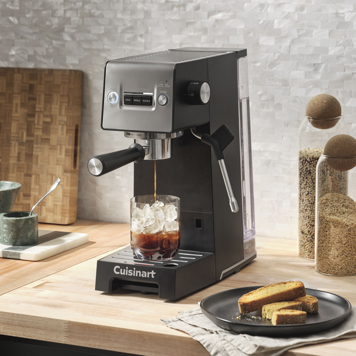 Espresso Bar™ Slim Espresso Machine (EM-160) | Cuisinart Appliances