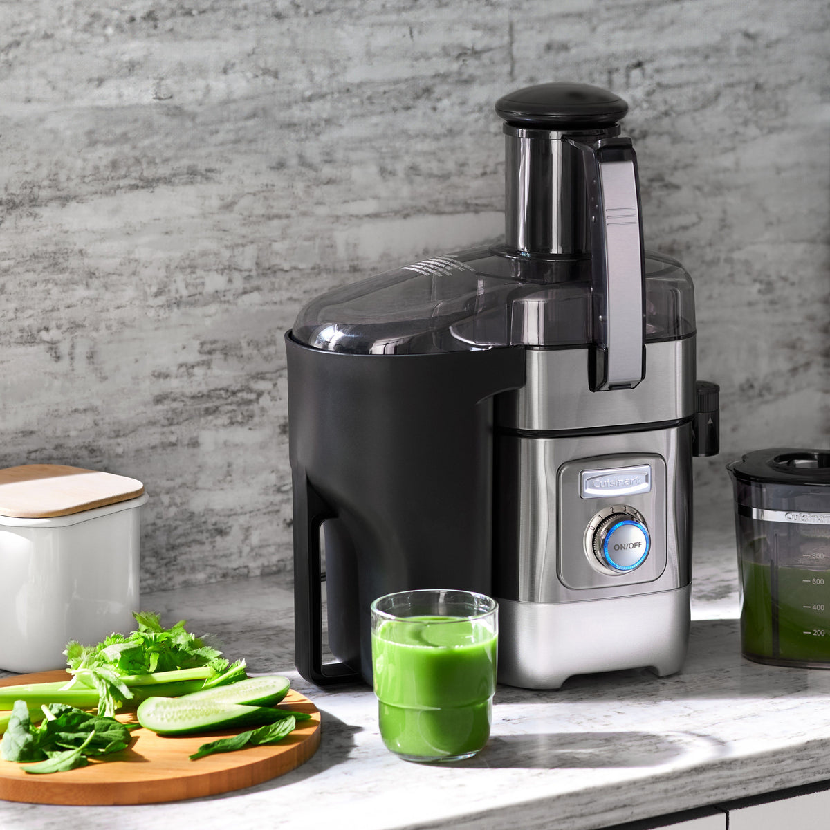 Juice Extractor (CJE-1000P1) | Cuisinart Appliances