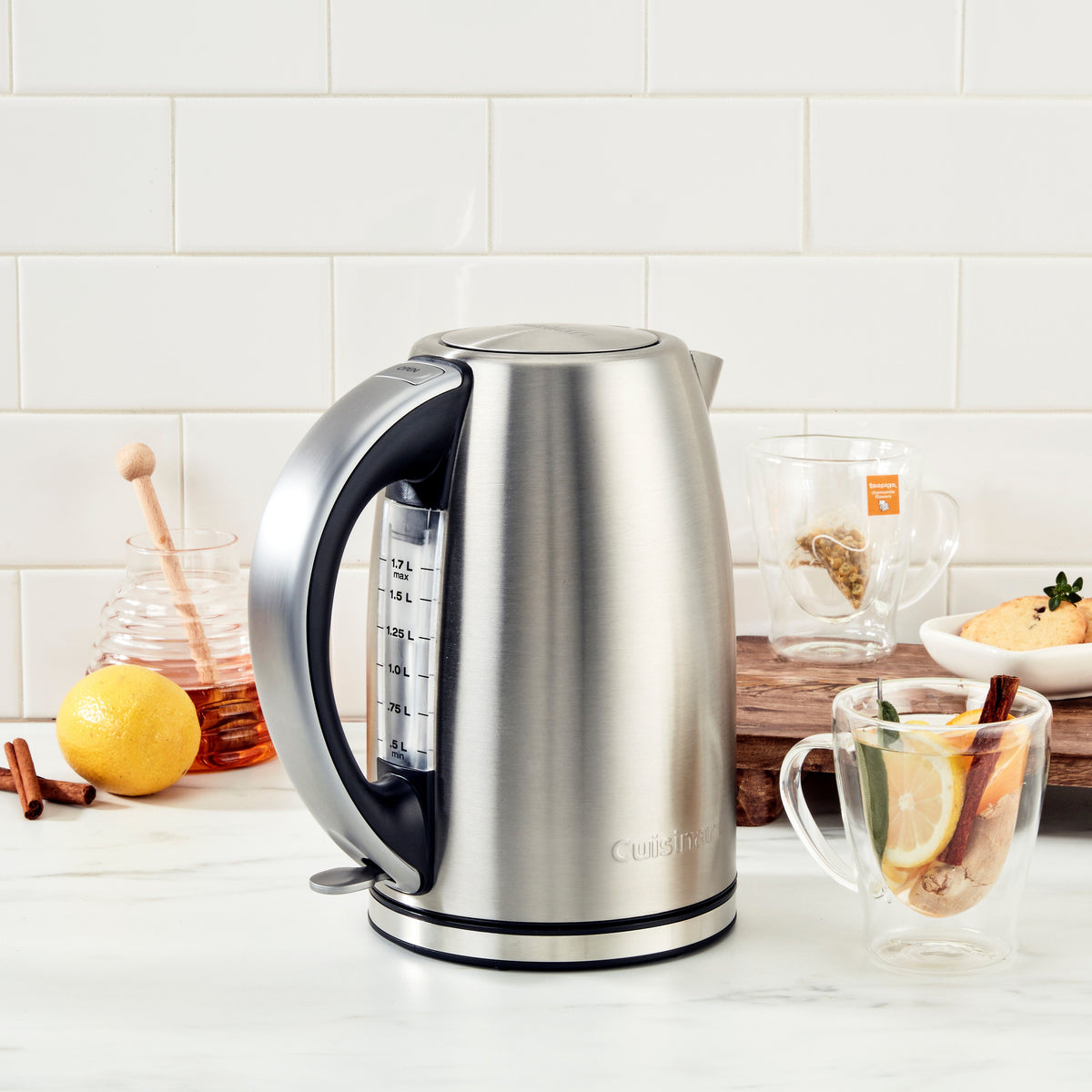 Electric Cordless Tea Kettle | Cuisinart Appliances