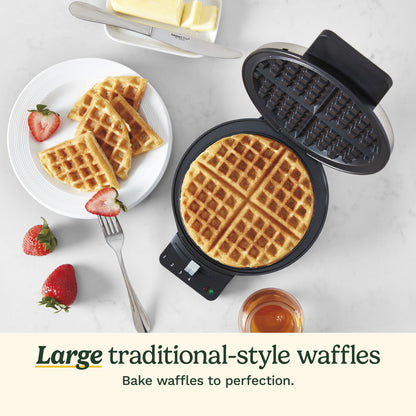 Round Classic Waffle Maker (WMR-CANAS) | Cuisinart Appliances