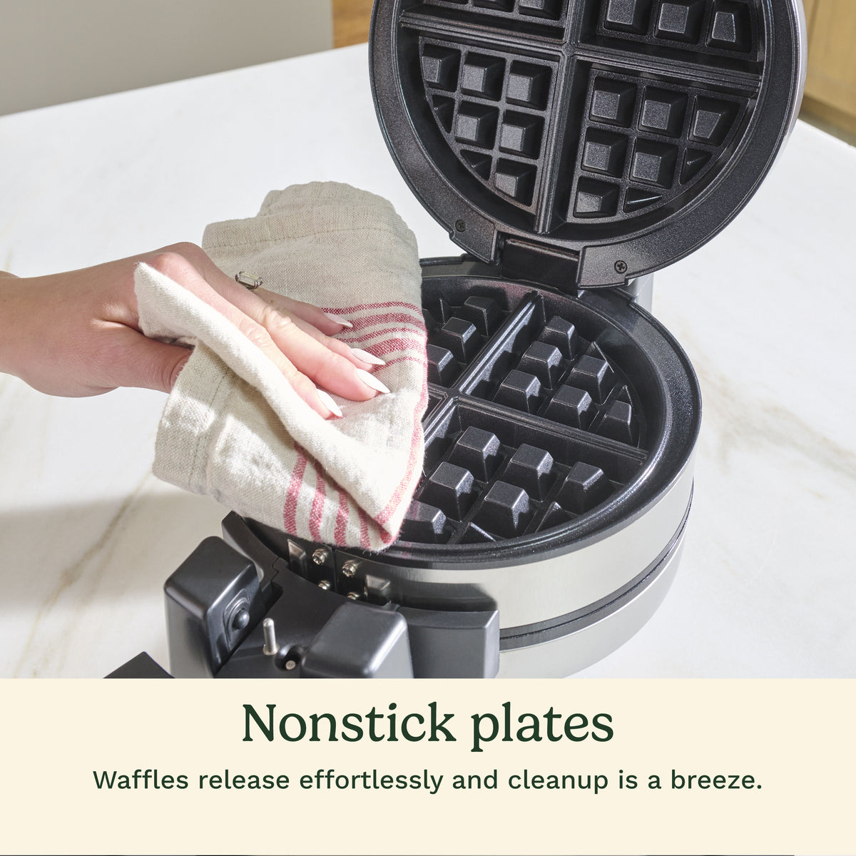 Double Flip Belgian Waffle Maker (WAF-F40NAS) | Cuisinart Appliances