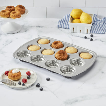 Chef's Classic™ Non-Stick 12-Cup Mini Fluted Cake Pan | Cuisinart Bakeware