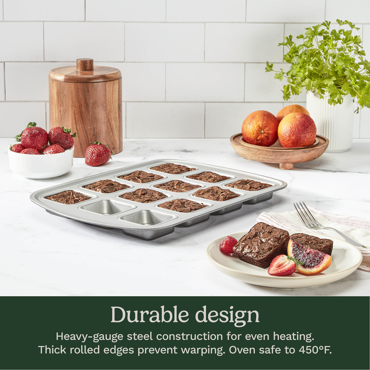 Chef's Classic™ Non-Stick 12-Cup Mini Brownie Pan | Cuisinart Bakeware