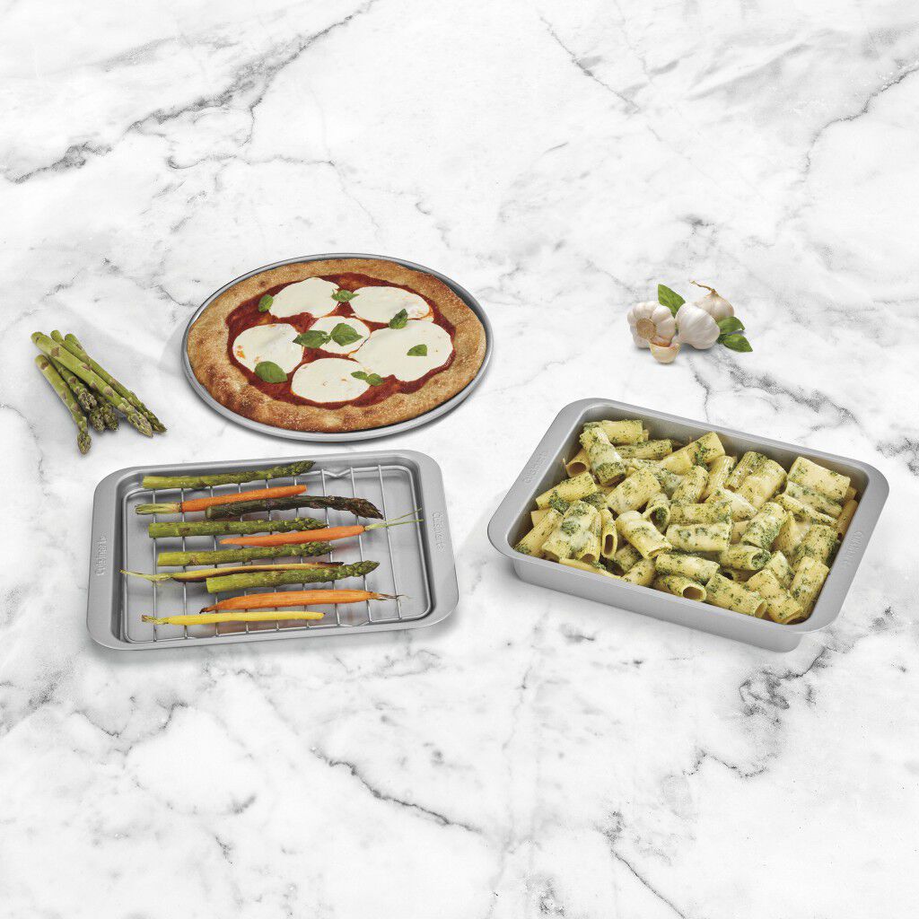 4-Piece Toaster Oven Set | Cuisinart Bakeware