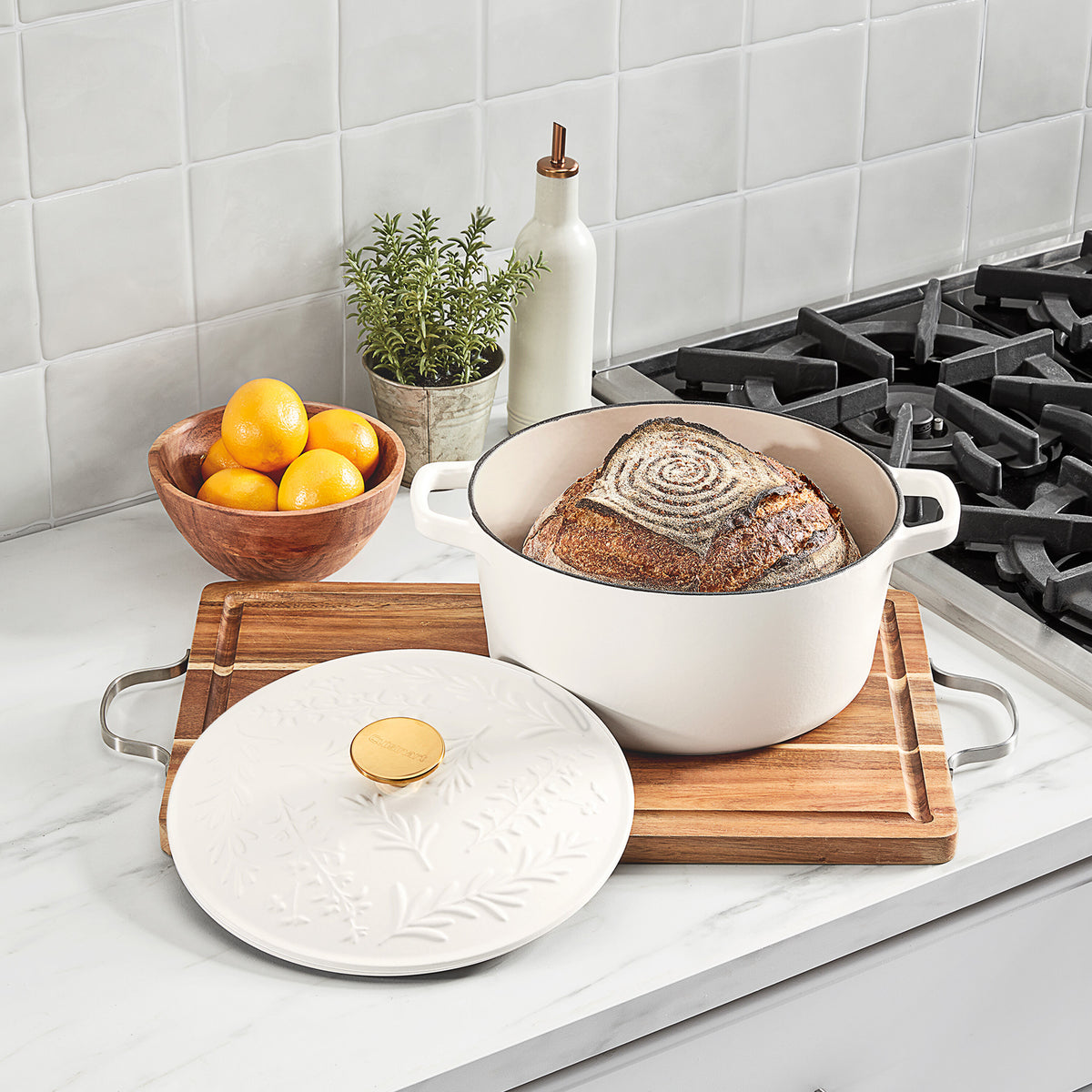 Earth & Essence 5 Qt. Casserole with Cover - Rosemary & Thyme Design | Cuisinart Cookware
