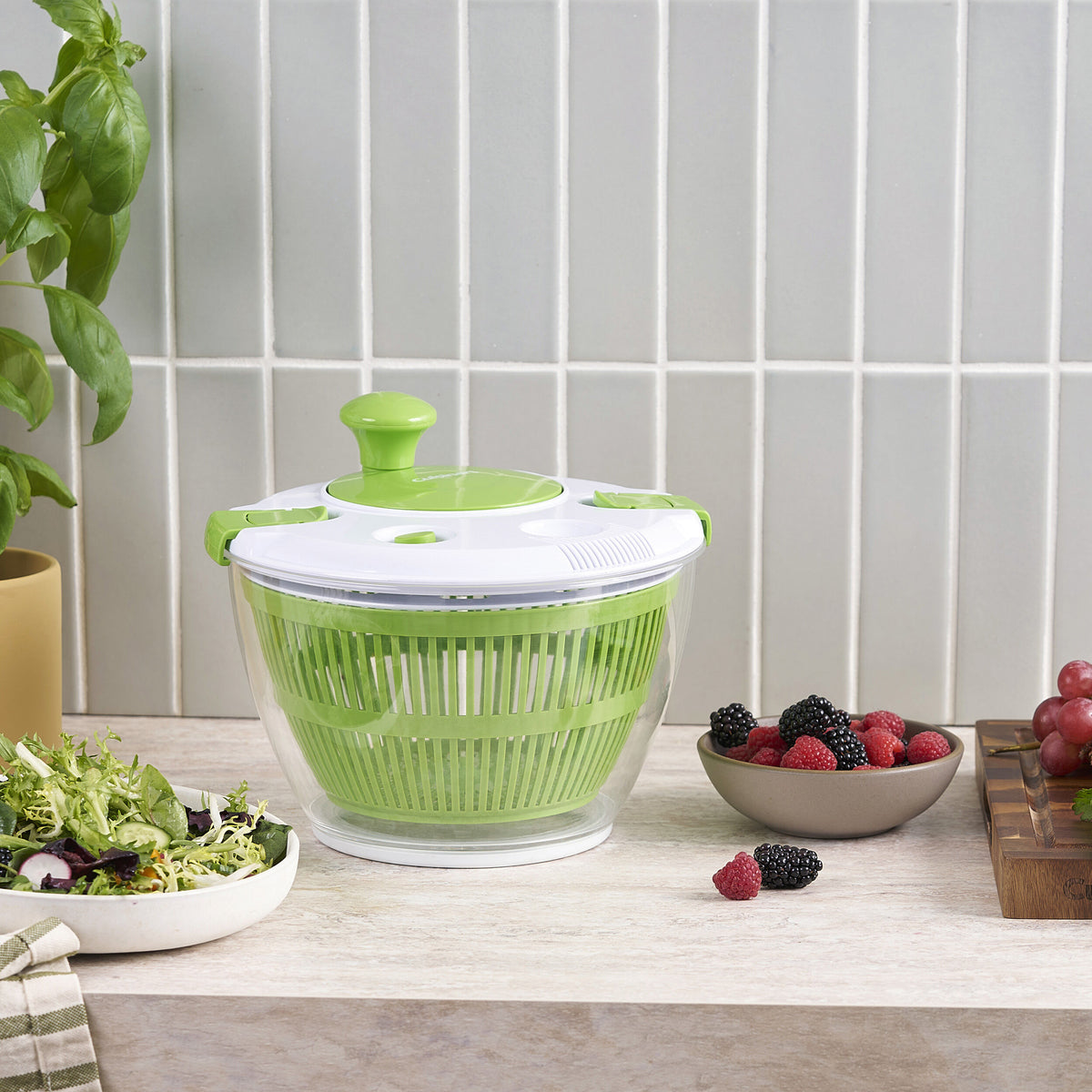 Salad Spinner | Cuisinart Tools & Gadgets
