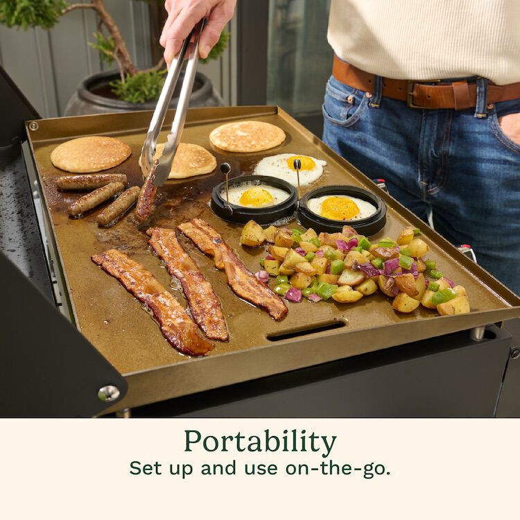 22" Tabletop Gas Griddle with Hood | Cuisinart Portables | Cuisinart Outdoors