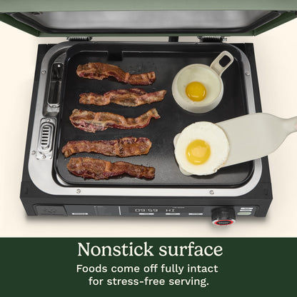 FlavorBoost™ Flat Top Griddle Plate | Cuisinart Outdoors