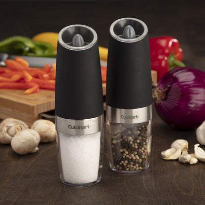 Gravity Salt and Pepper Mill | Cuisinart Outdoors