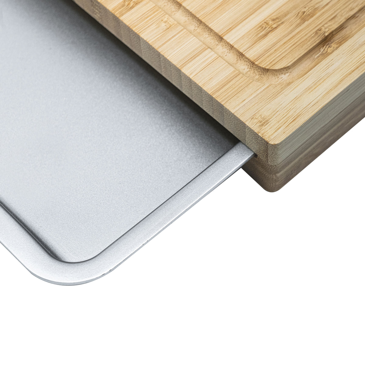 Bamboo Cutting Board with Slide Out Tray | Cuisinart Outdoors